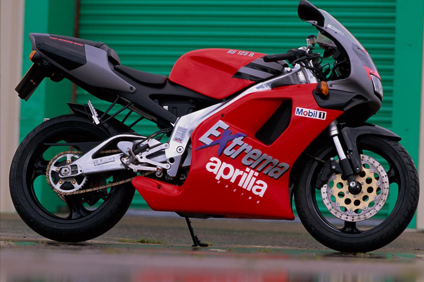 Aprilia rs4 125