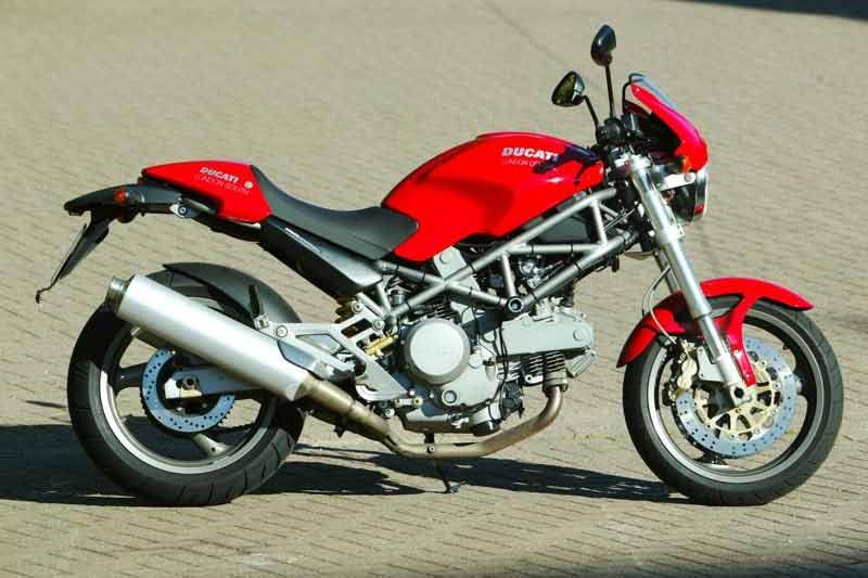 2005 ducati monster 620