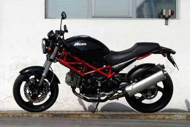 DUCATI MONSTER 695  (2006-2008)