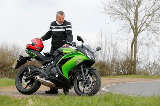 Kawasaki Er6 Test Motorrad Bild Idee