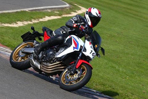 Product Review: Woman on a Motorcycle Riding Skills Day