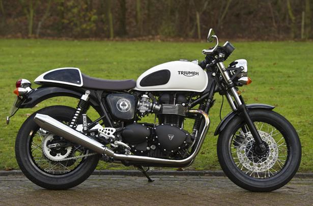 Triumph Thruxton 900 Ace 2015 2016 Motorcycle Review Mcn