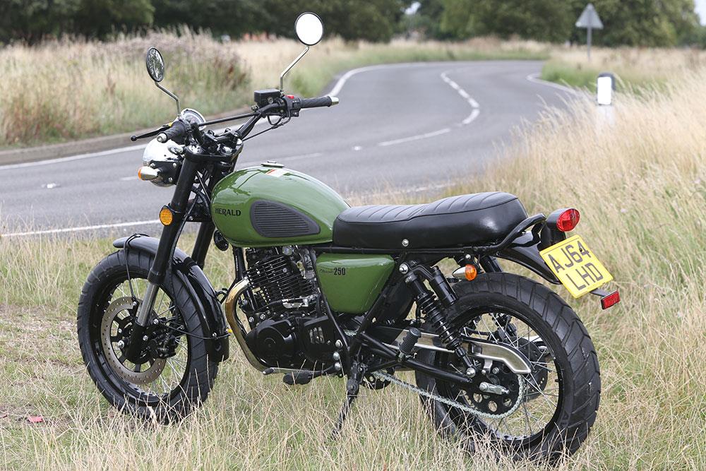 Herald 125 Cafe Racer Pictures