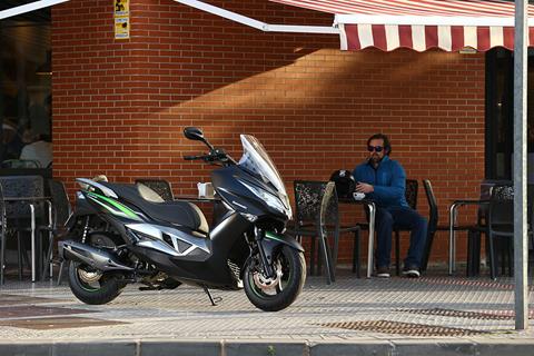 Kawasaki J125 launch