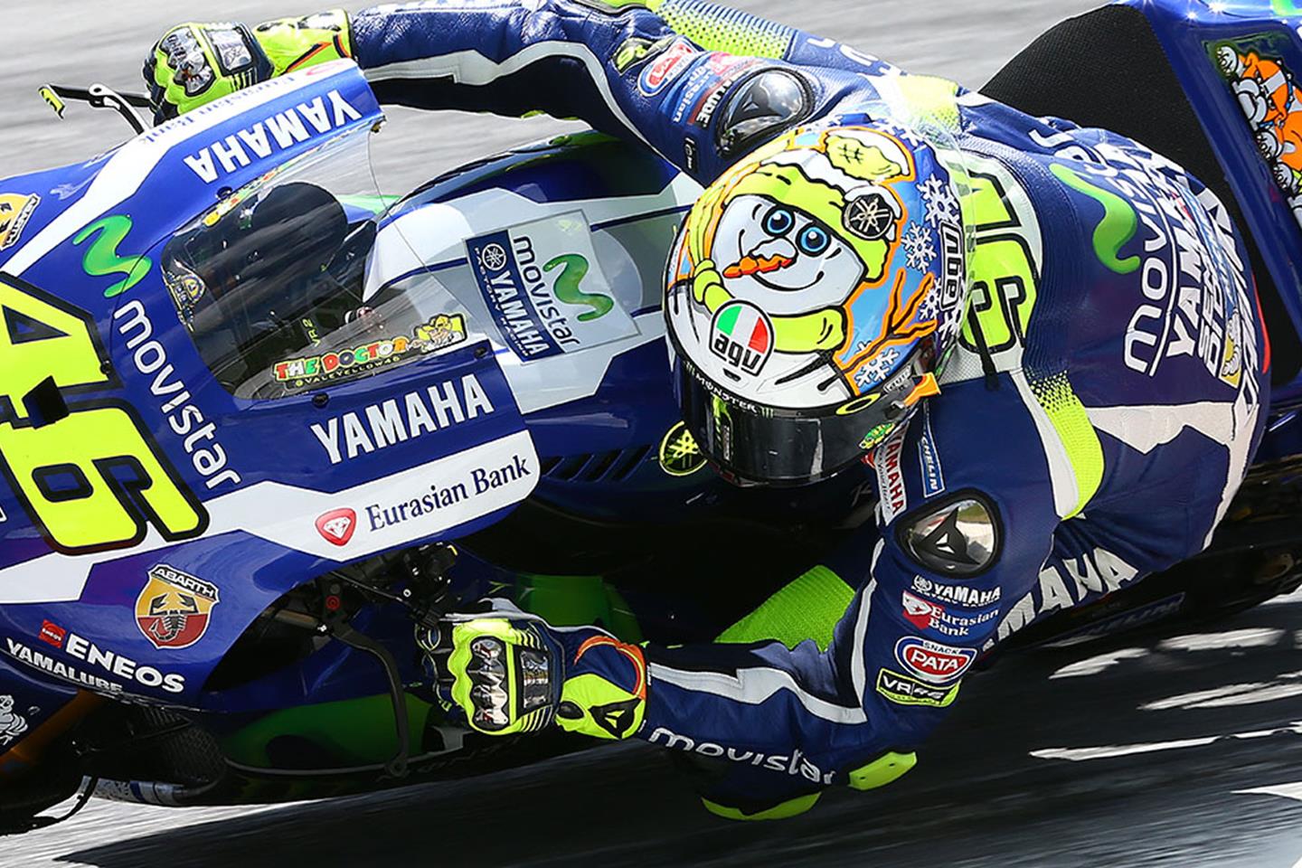 Rossi and Iannone debut testing special helmets | MCN