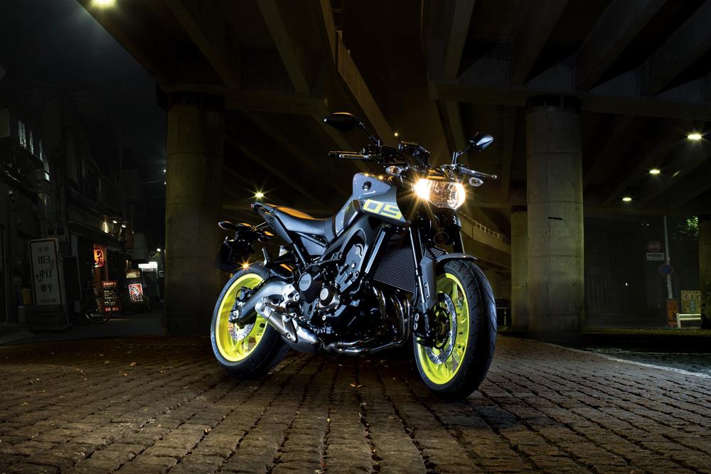 2016 Yamaha MT-09 first ride incoming