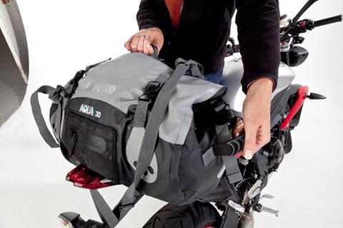 Product Review: Oxford Aqua T30 Roll Bag (£49.99)