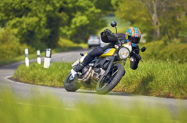 scrambler flat track