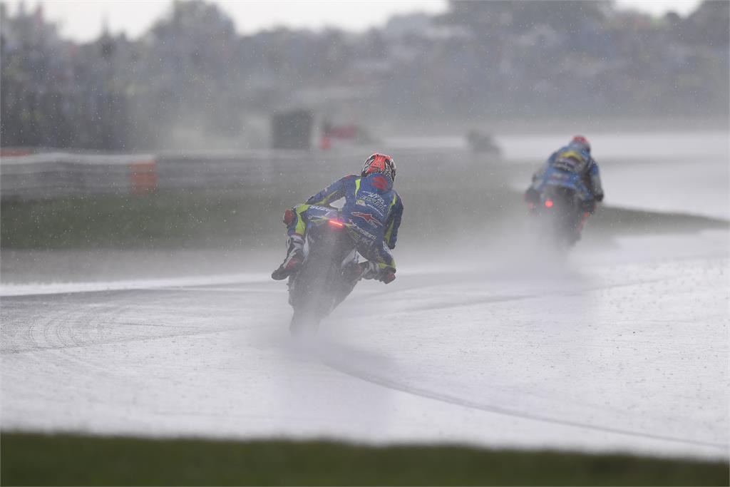 MotoGP: Disaster in the wet for Suzuki | MCN