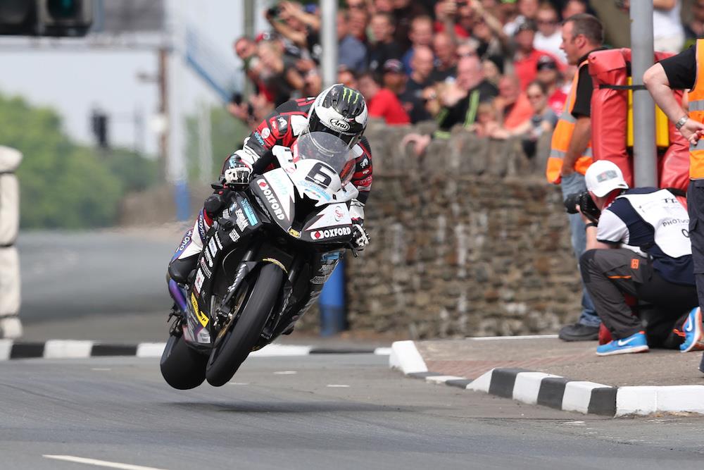 TT: Isle of Man Government to retain control of TT for 2017 | MCN