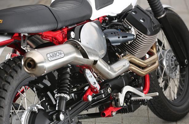 Ducati Scrambler Vs Moto Guzzi V7 Stornello Gallery Mcn