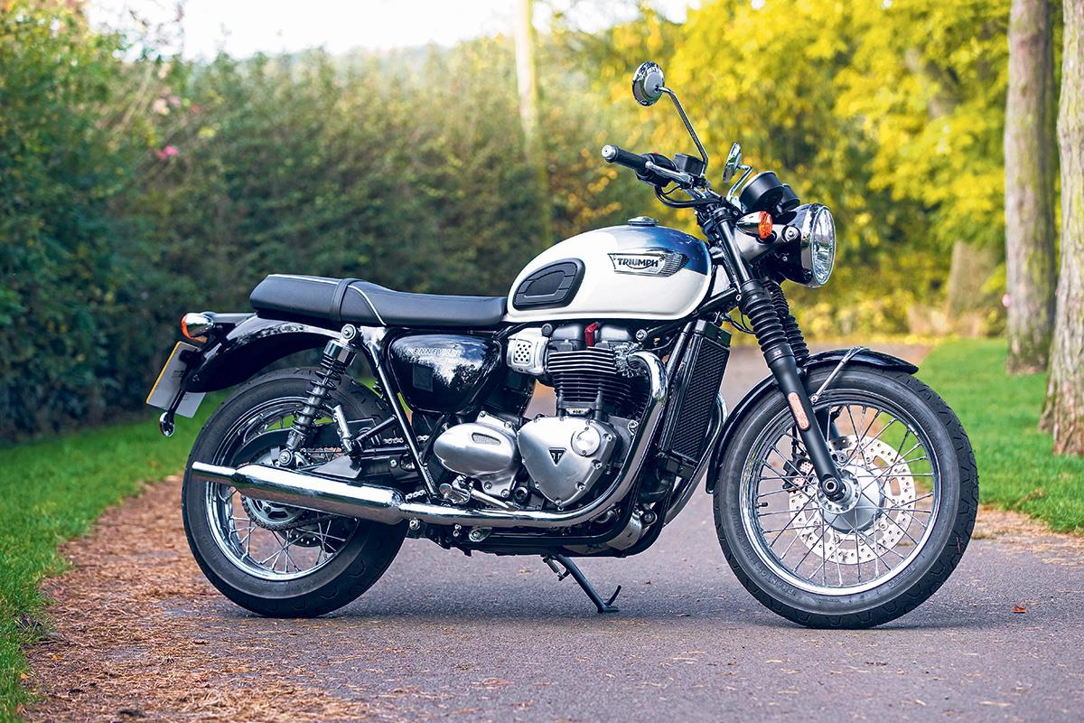 Triumph Bonneville T100 2017 On Motorcycle Review Mcn