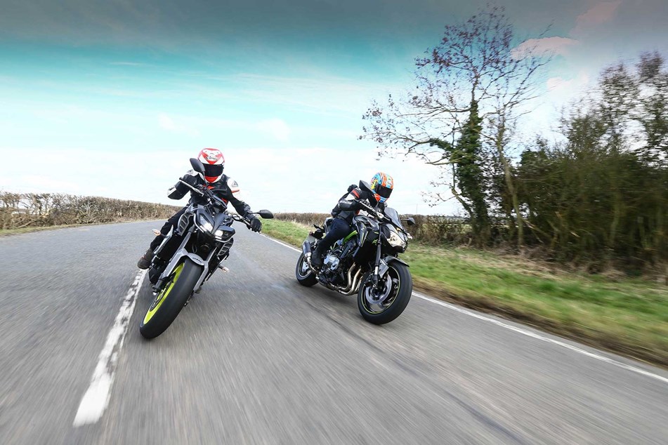 yamaha mt 10 vs kawasaki z1000