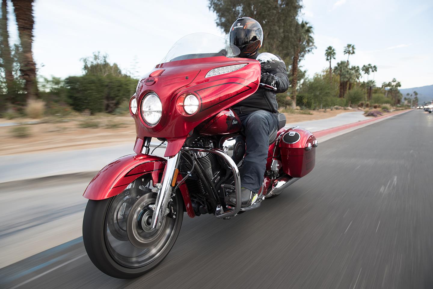 First Ride: New range-topping Indian Chieftain Elite | MCN