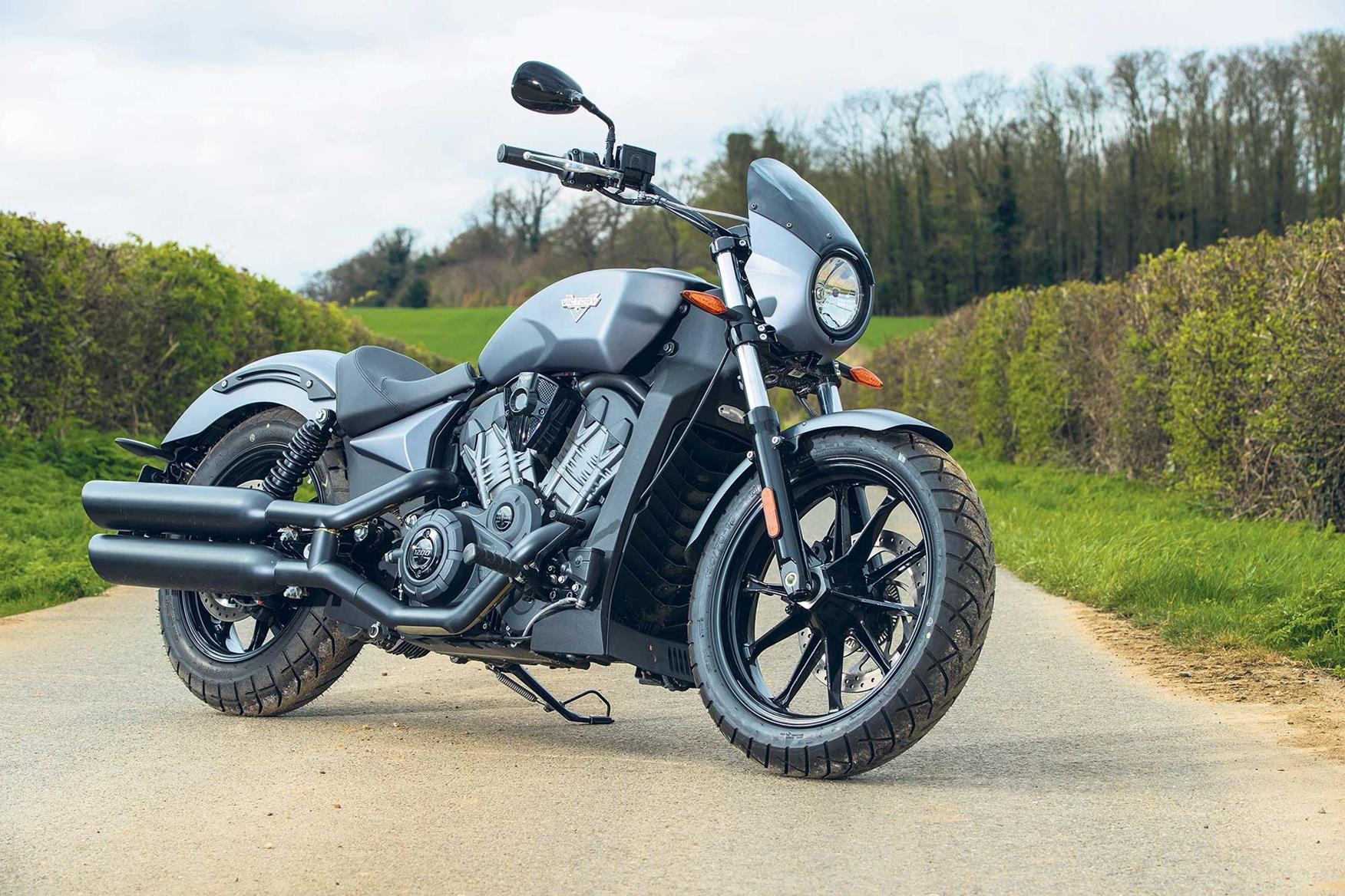 Victory Octane vs other performance cruisers | MCN