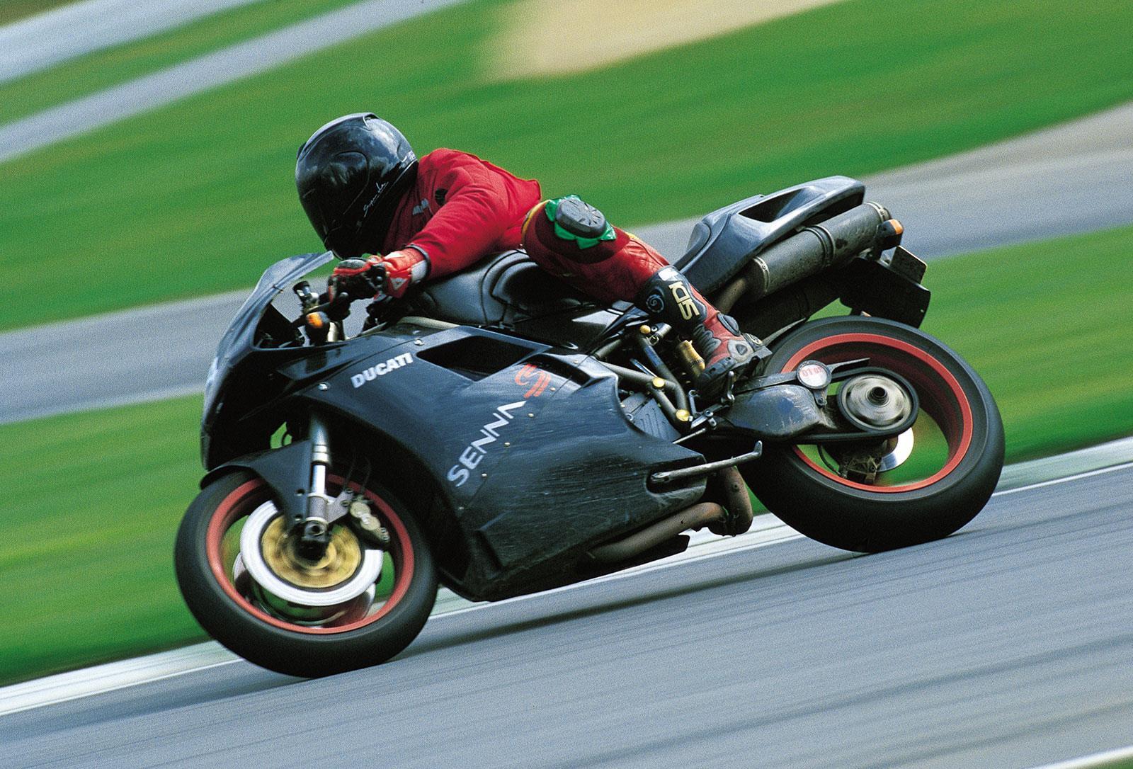 Ducati 916 1994 1998 Review And Used Buying Guide Mcn