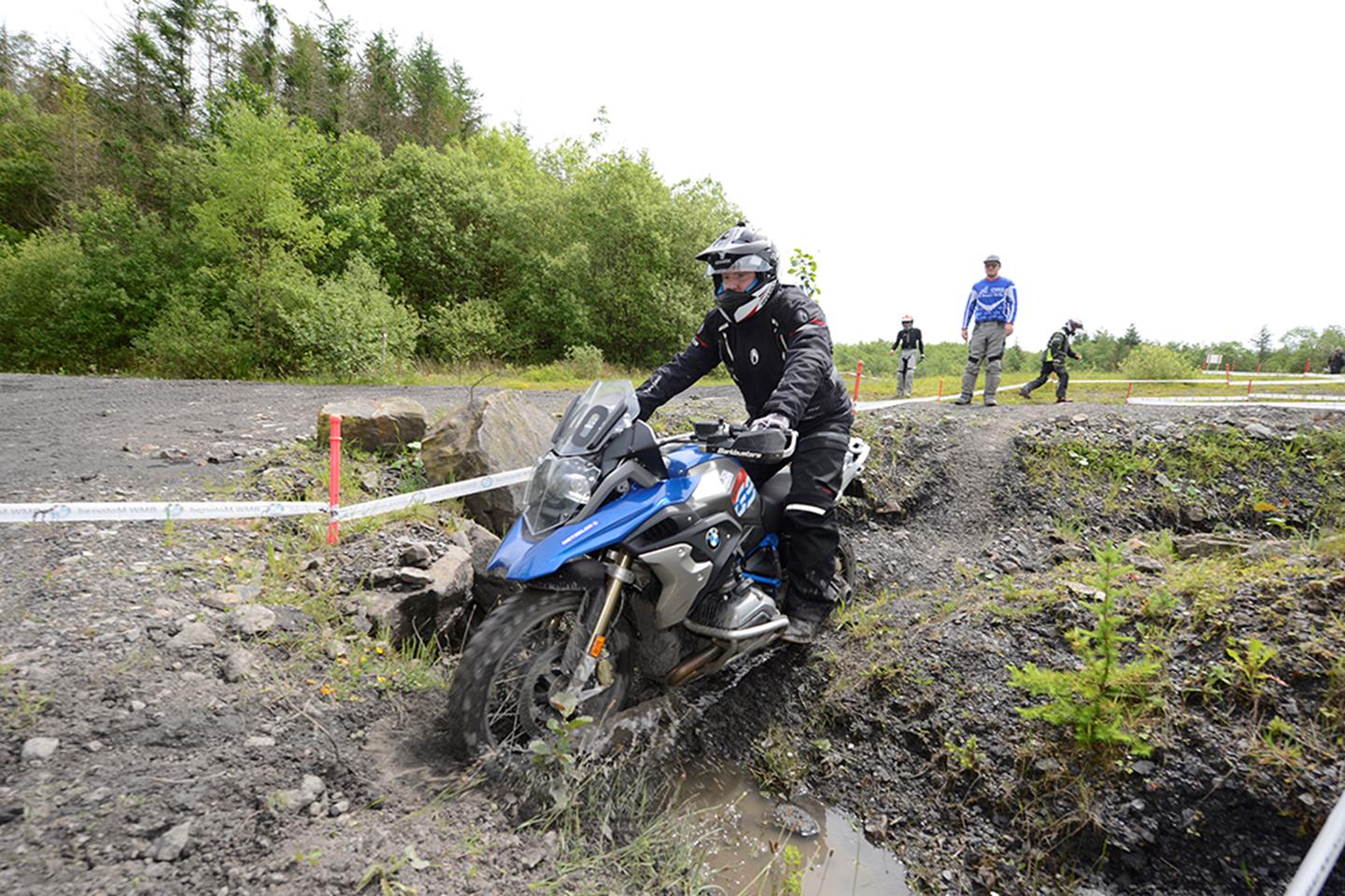 bmw gs off road