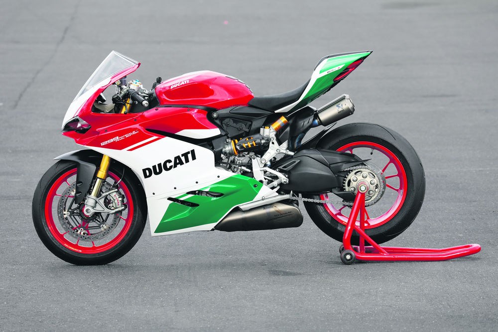 Ducati 1299 Panigale R Final Edition 2017 On Review Mcn