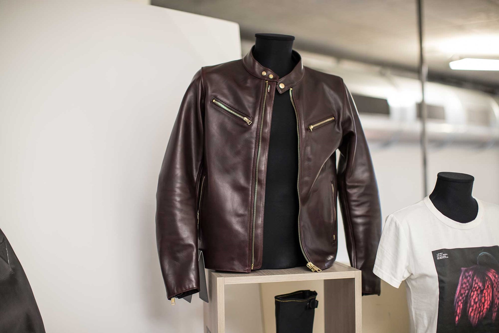 Introducing The Dainese Settantadue Collection Mcn Share This Article