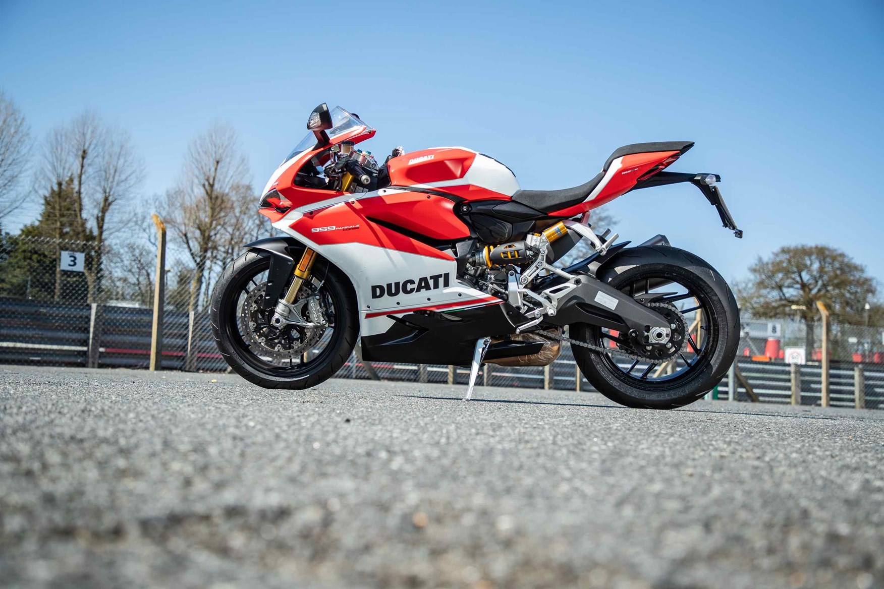 First Ride Is Ducatis New 959 Panigale Corse Worth 1900 More Than