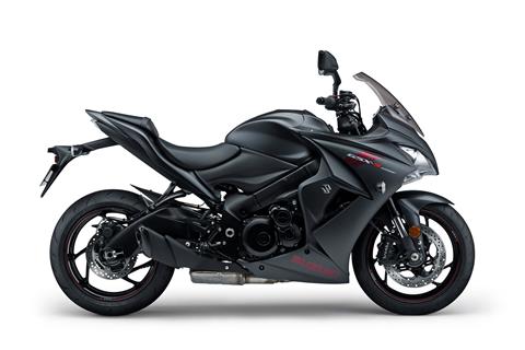 Suzuki’s new Phantom finish for the GSX-S1000FZ