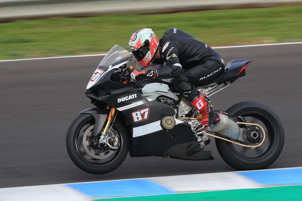 1000cc v4