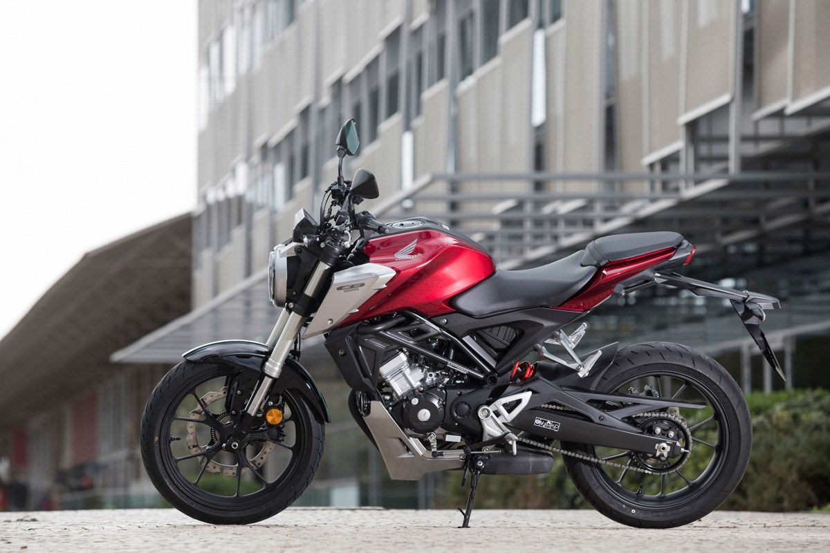 Honda Cb125r 18 Review Top Speed Specs Prices Mcn Honda Cb125r 18 Review Top Speed Specs Prices Mcn