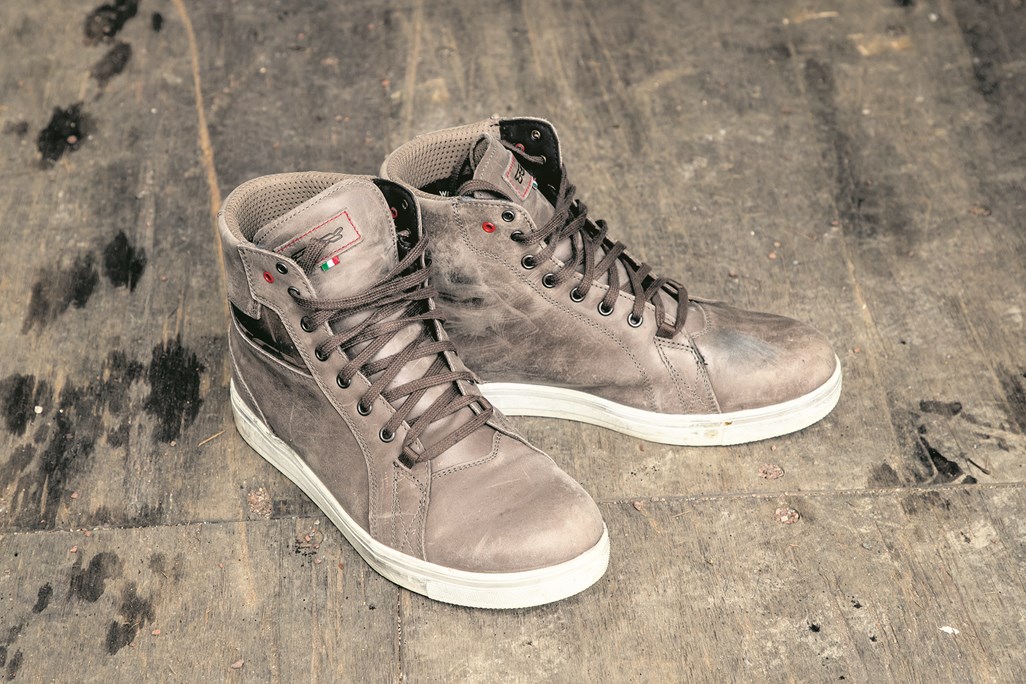 tcx street ace waterproof
