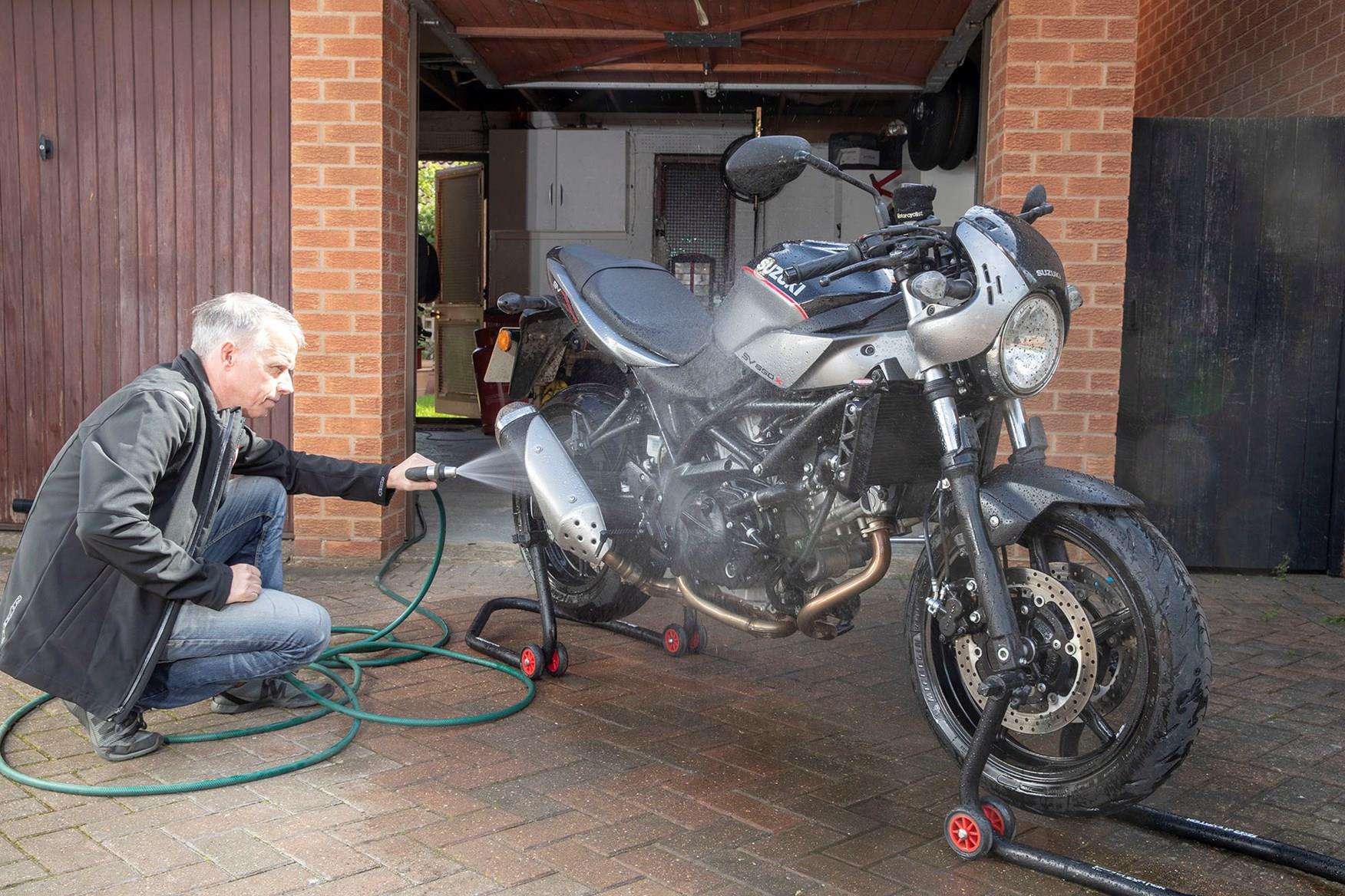 bike cleaning