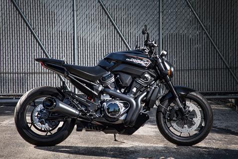 Harley-Davidson Streetfighter 975 and Custom 1250 announced