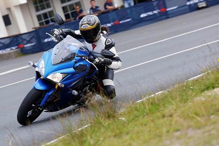Top 3 Comfy Sportsbikes