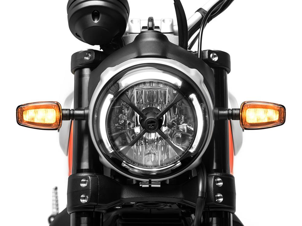 Ducati Scrambler 800 Icon headlight
