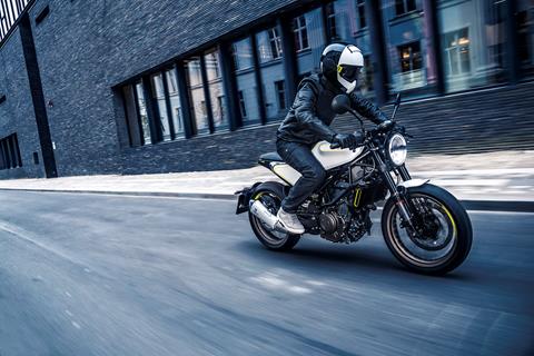 Husqvarna offer £1000 off accessories with new bike purchases