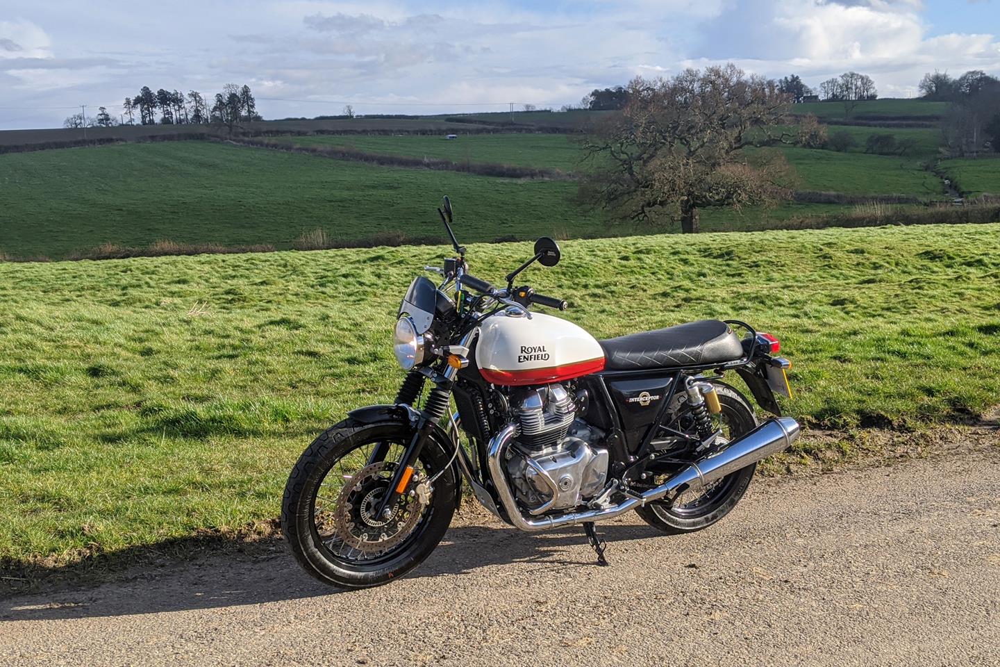 old royal enfield interceptor