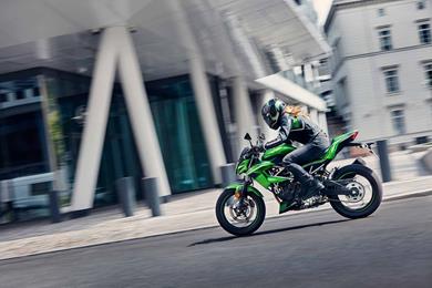 Kawasaki unveil 2019 Z125