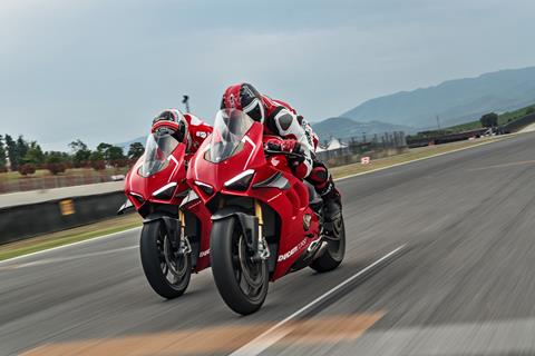 BSB: Redding & Brookes to get first taste of V4 on Friday