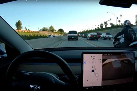 Video: Tesla update allows autopilot system to see motorcyclists