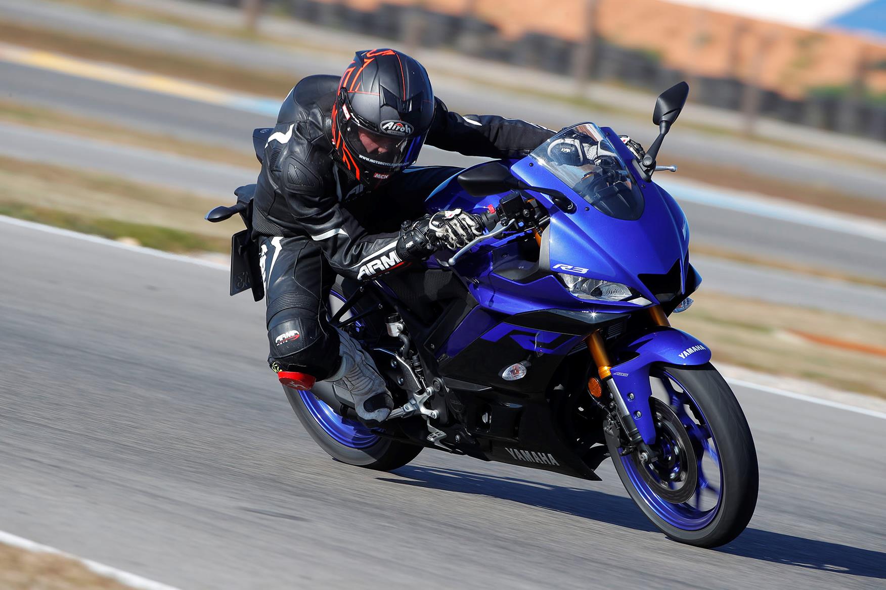 yamaha r3 2019