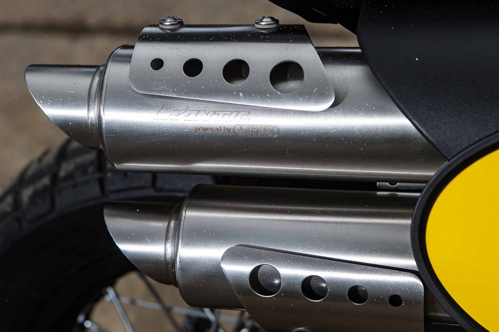 fantic caballero 500 exhaust