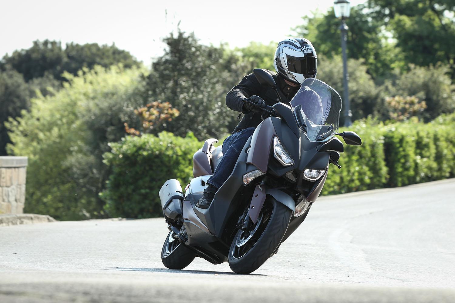 Yamaha Xmax 300 17 On Review Mcn