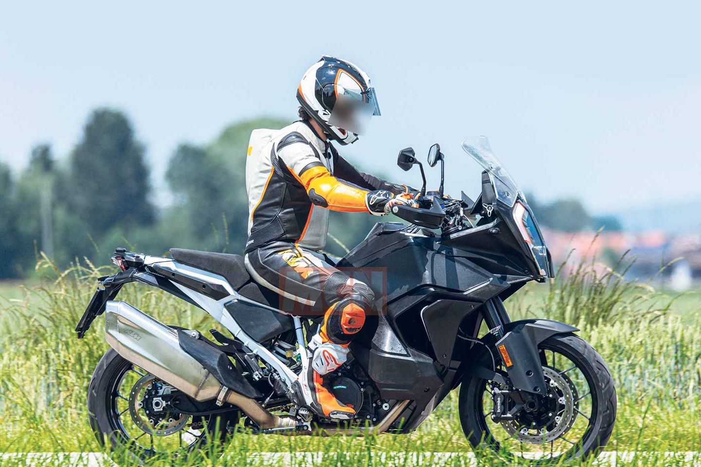 new ktm 1290 super adventure 2020