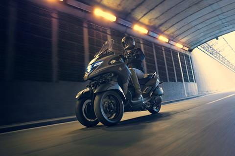 Yamaha unveil new leaning three-wheeled scooter
