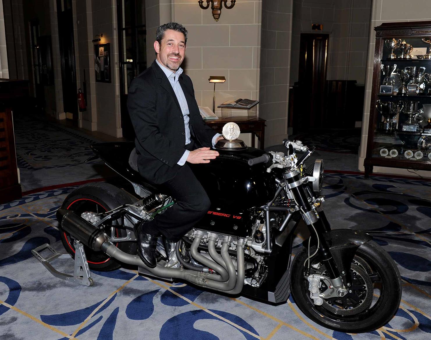 eisenberg v8 motorcycle