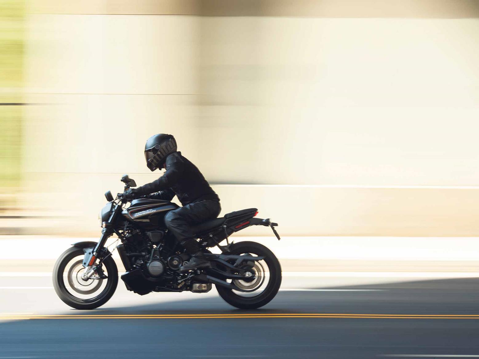 Harley Davidson S 21 Bronx Bites The Bullet Mcn