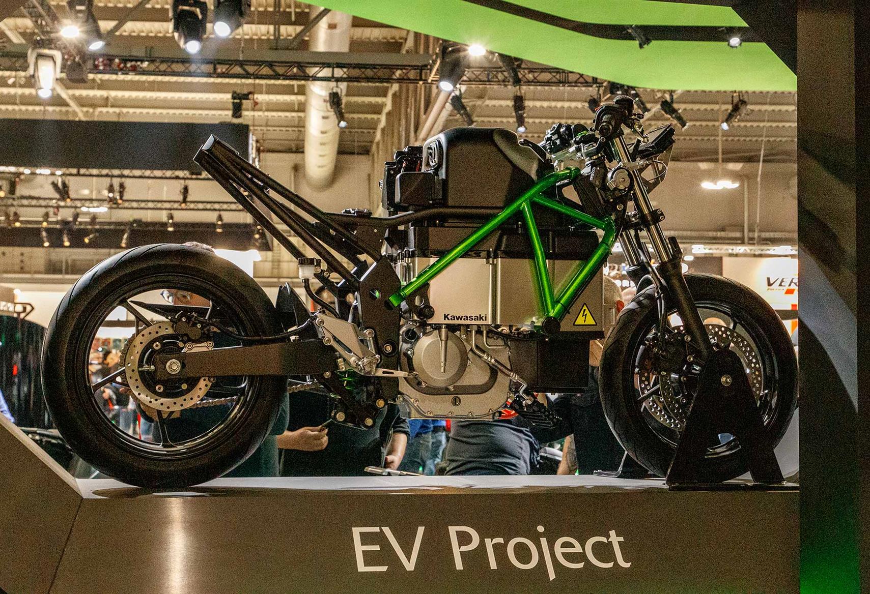 Kawasaki show geared middleweight electric concept