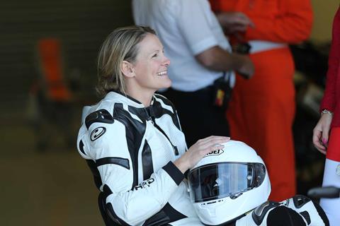 Paralysed Claire Lomas to do 26.2 miles in wheelchair... in full bike gear