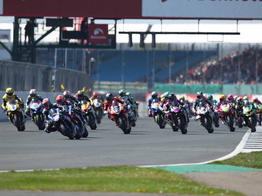 silverstone motorbike track day