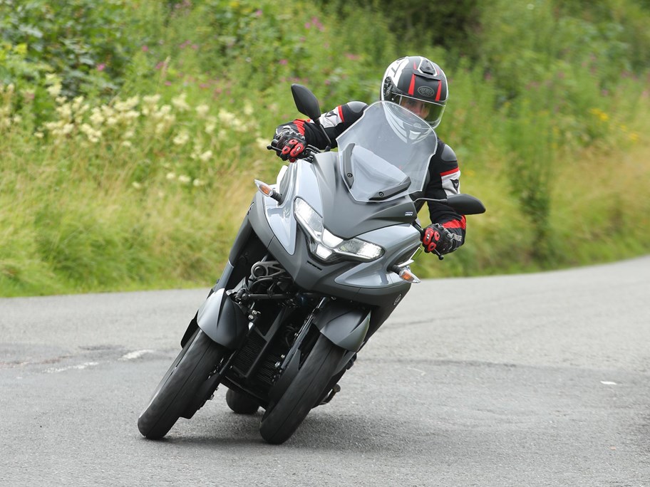Yamaha Tricity 300 (2020on) Review MCN