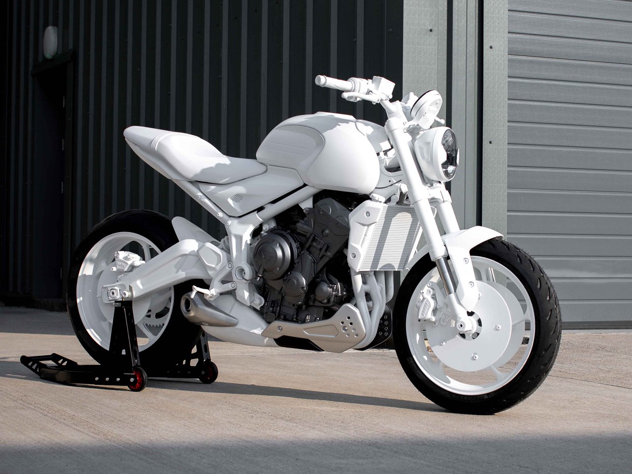 TRIUMPH_TRIDENT_GE_LR-4793.jpg?mode=max&