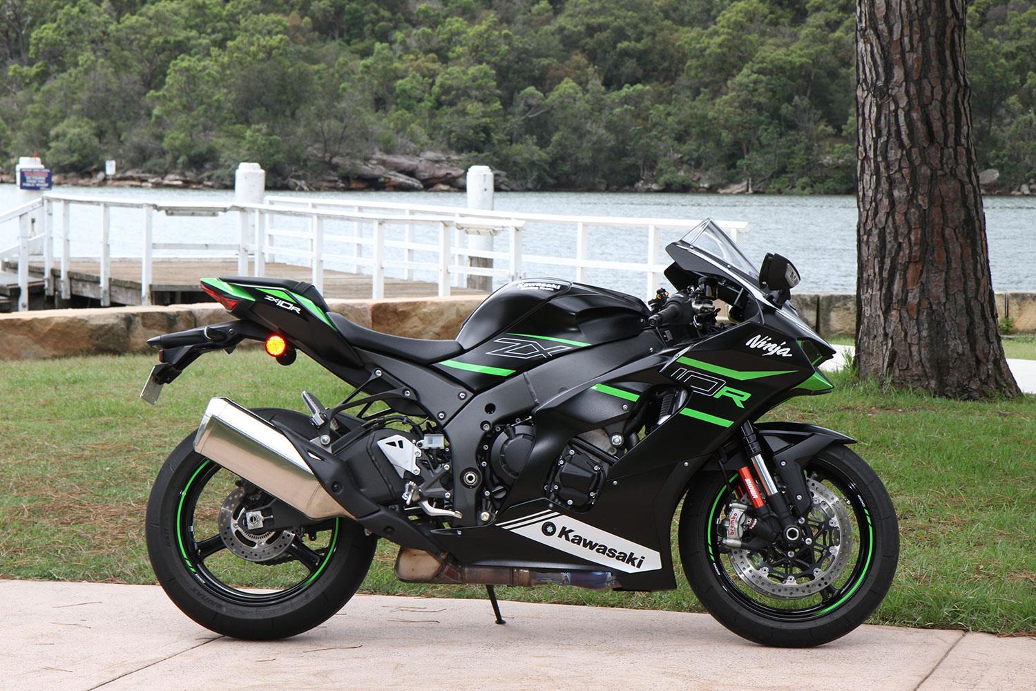 MCN review of the new 2021 | Kawasaki ZX-10R Forum